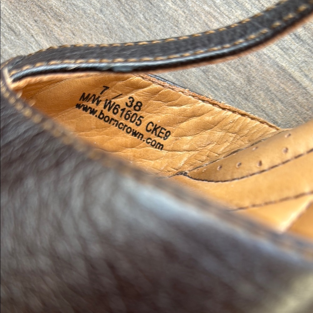 Elegant Born Crown Brown Leather Women's Heels - Picture 4 of 9